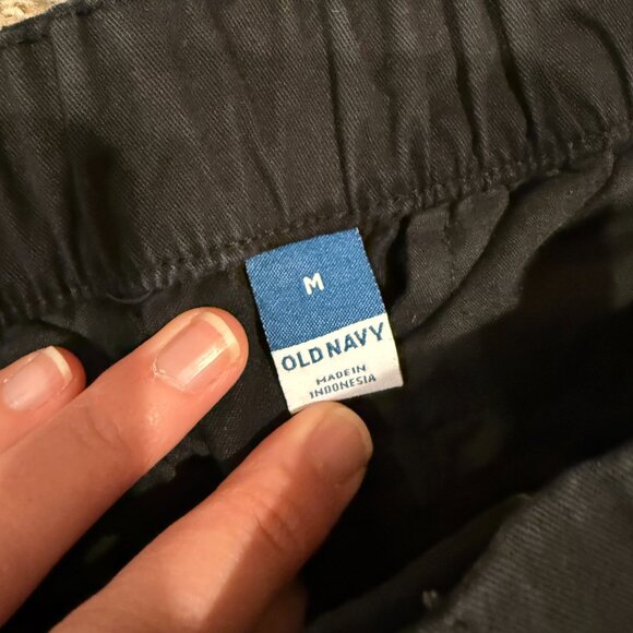 Old Navy Slim Leg Trousers | Black | Size M | Elastic Waist & Ankle - Picture 2 of 6